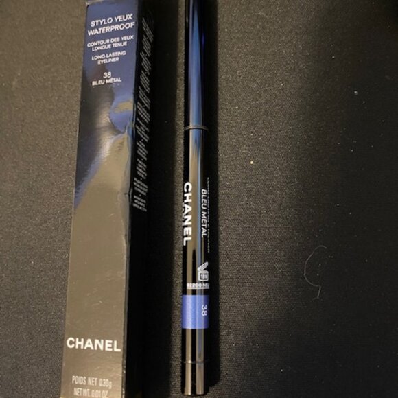 Chanel Stylo Yeux Waterproof- Long-lasting Eyeliner #38 Bleu Metal - Picture 1 of 1